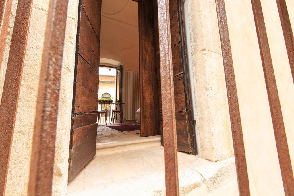 Hotel Casa Rosati Fontecchio Exterior foto