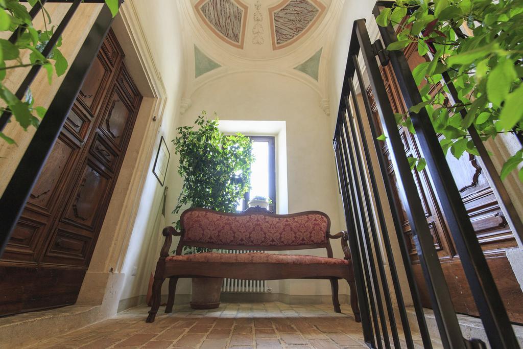 Hotel Casa Rosati Fontecchio Exterior foto